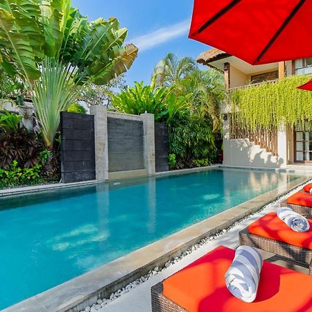 The Residence Seminyak Esterno foto