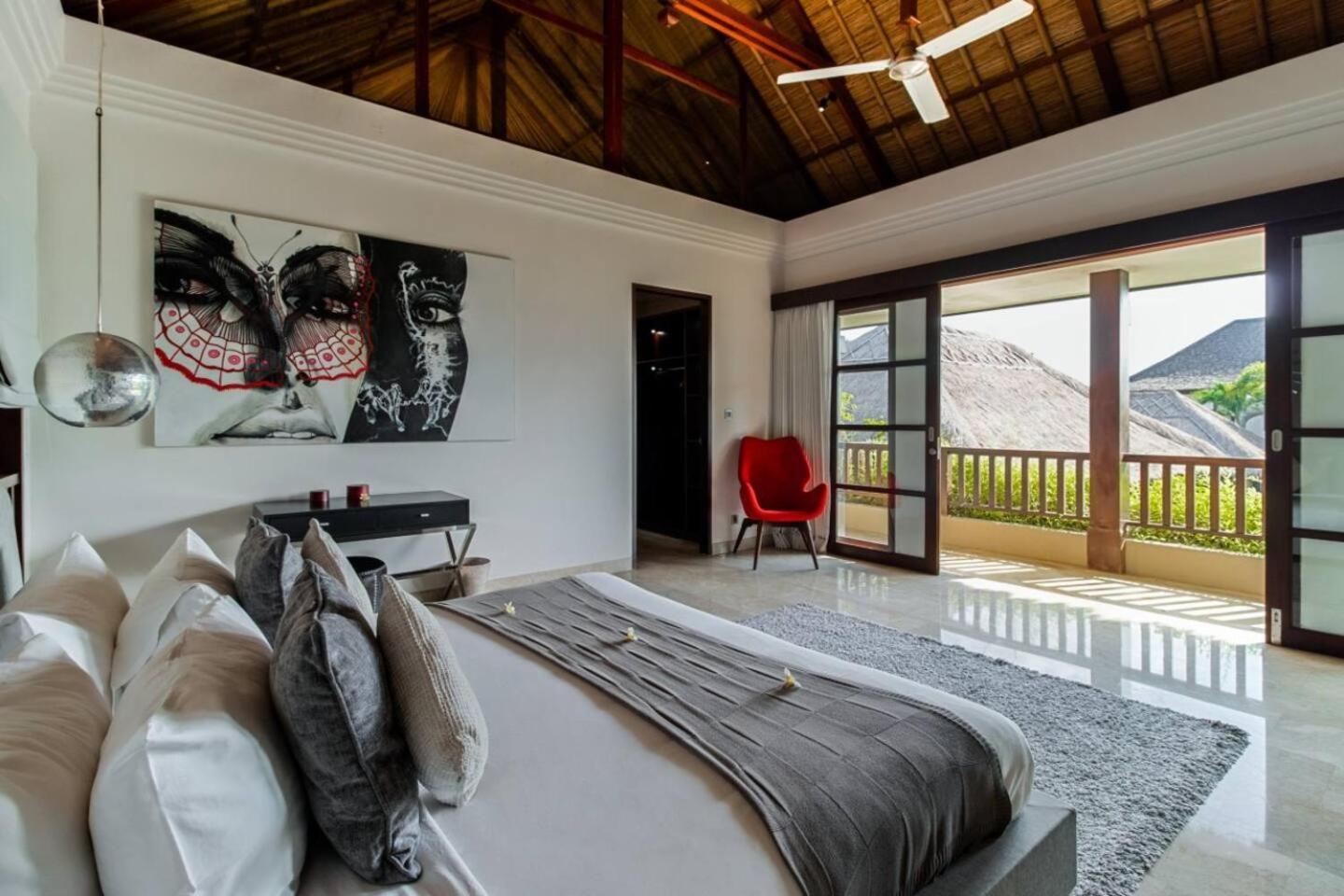 The Residence Seminyak Esterno foto